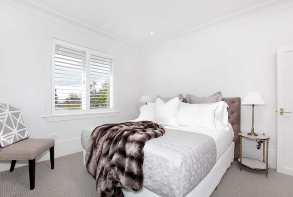 Elegant Remuera Retreat with Designer Finishes - Remuera, New Zealand