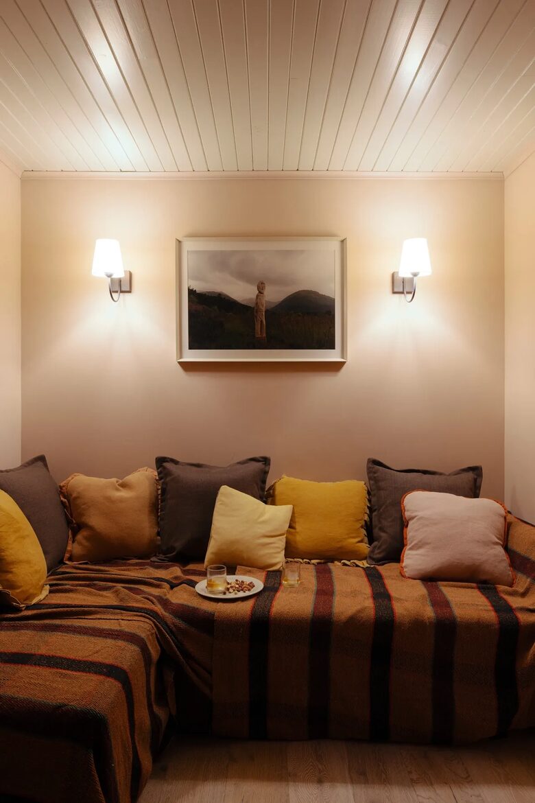 An Elegant Highland Escape with Countryside Views - Glenborrodale, United Kingdom