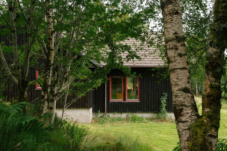 An Elegant Highland Escape with Countryside Views - Glenborrodale, United Kingdom