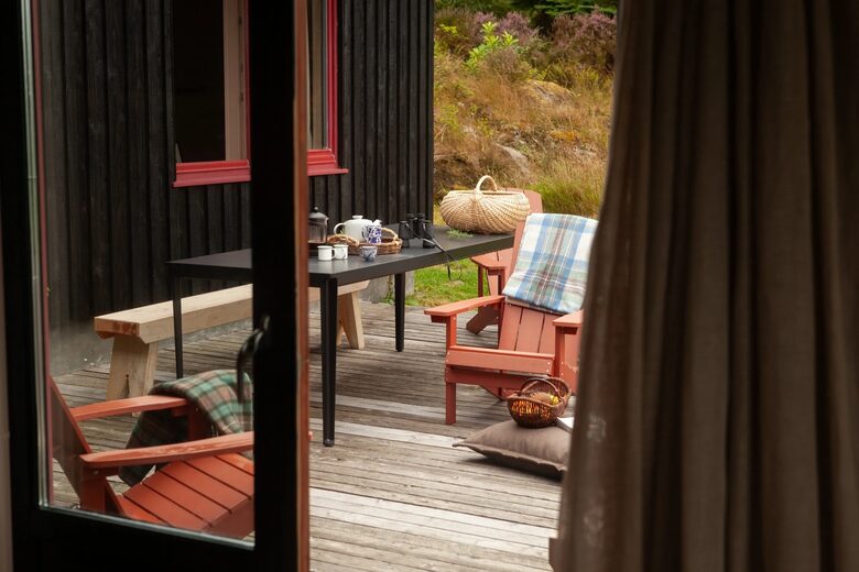 An Elegant Highland Escape with Countryside Views - Glenborrodale, United Kingdom