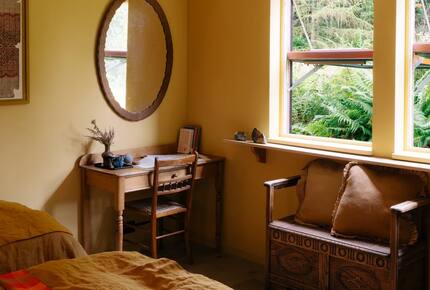 An Elegant Highland Escape with Countryside Views - Glenborrodale, United Kingdom