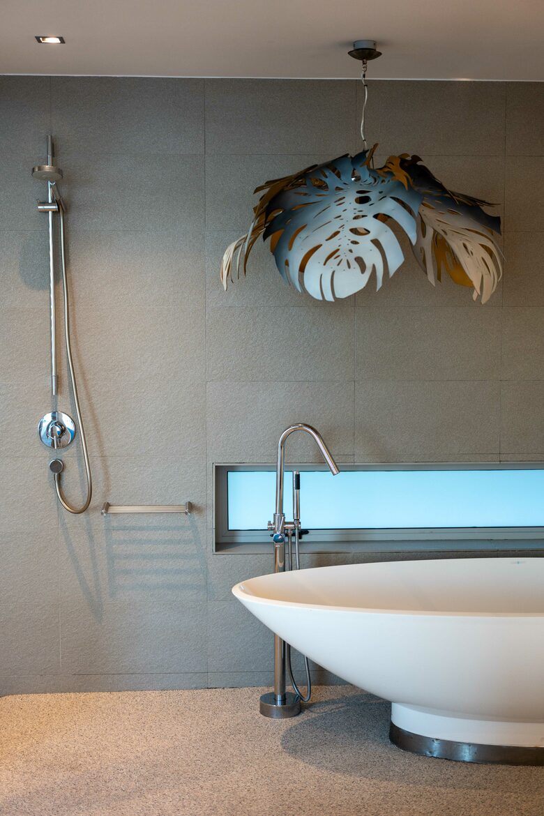 Seaside Serenity | Elegant Coastal Living on the Garden Route - Plettenberg Bay, South Africa