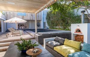 Seaside Serenity | Elegant Coastal Living on the Garden Route - Plettenberg Bay, South Africa