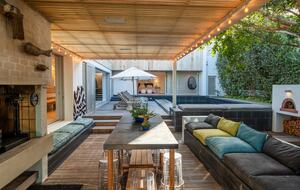 Seaside Serenity | Elegant Coastal Living on the Garden Route - Plettenberg Bay, South Africa