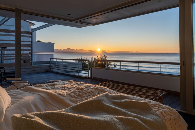 Seaside Serenity | Elegant Coastal Living on the Garden Route - Plettenberg Bay, South Africa