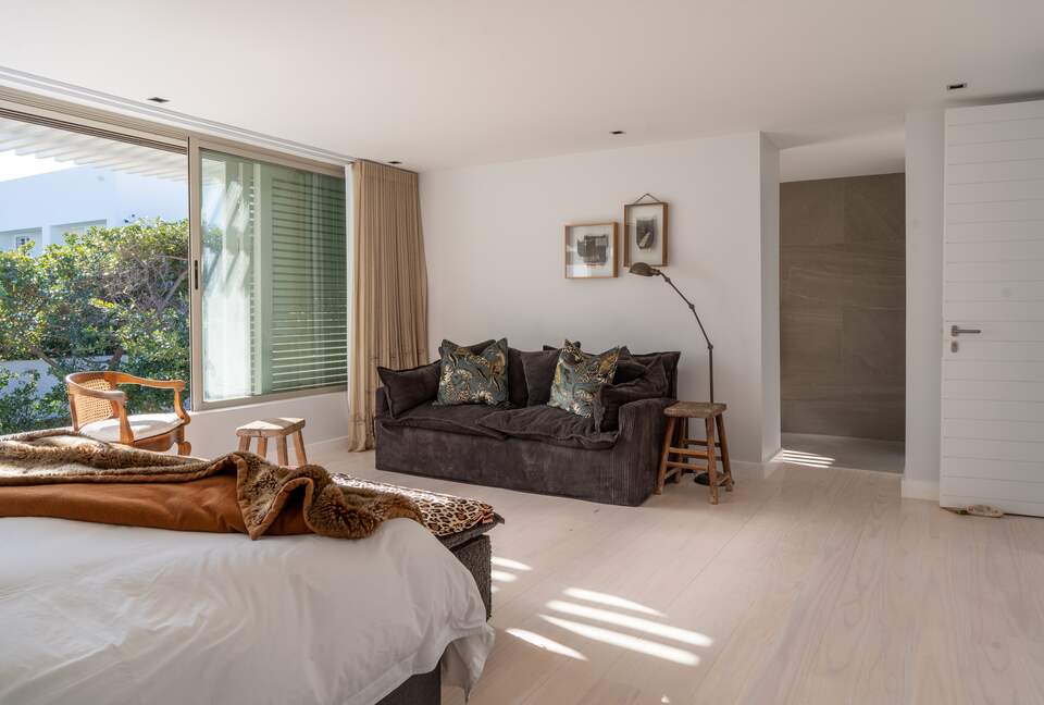 Seaside Serenity | Elegant Coastal Living on the Garden Route - Plettenberg Bay, South Africa