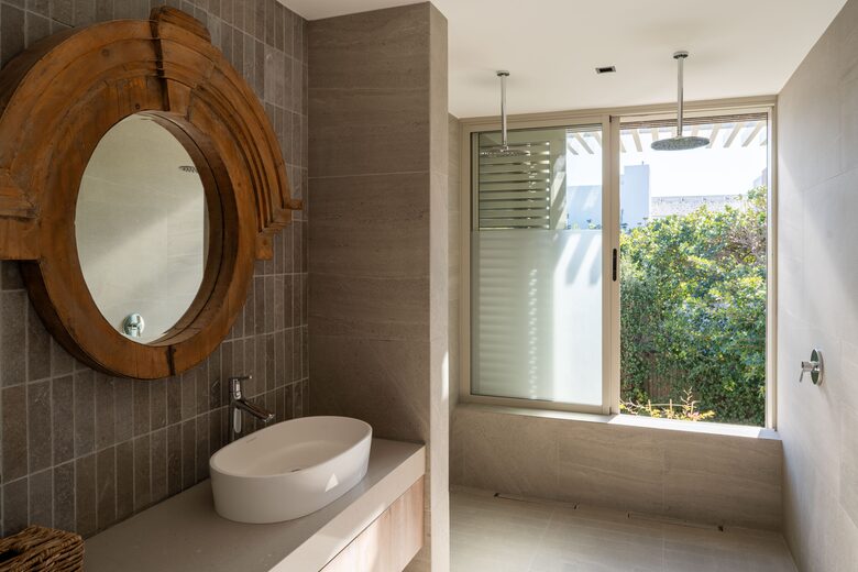 Seaside Serenity | Elegant Coastal Living on the Garden Route - Plettenberg Bay, South Africa