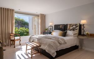 Seaside Serenity | Elegant Coastal Living on the Garden Route - Plettenberg Bay, South Africa