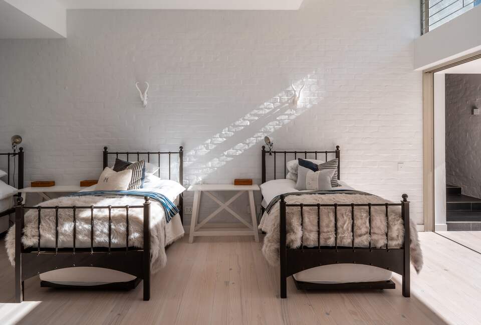 Seaside Serenity | Elegant Coastal Living on the Garden Route - Plettenberg Bay, South Africa