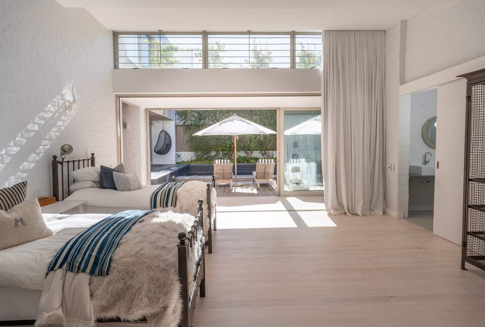 Seaside Serenity | Elegant Coastal Living on the Garden Route - Plettenberg Bay, South Africa