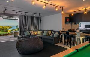 Seaside Serenity | Elegant Coastal Living on the Garden Route - Plettenberg Bay, South Africa