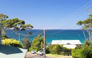 Narrawallee Haven | Water Views & Beachside Calm - Narrawallee, Australia