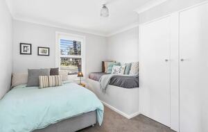 Narrawallee Haven | Water Views & Beachside Calm - Narrawallee, Australia