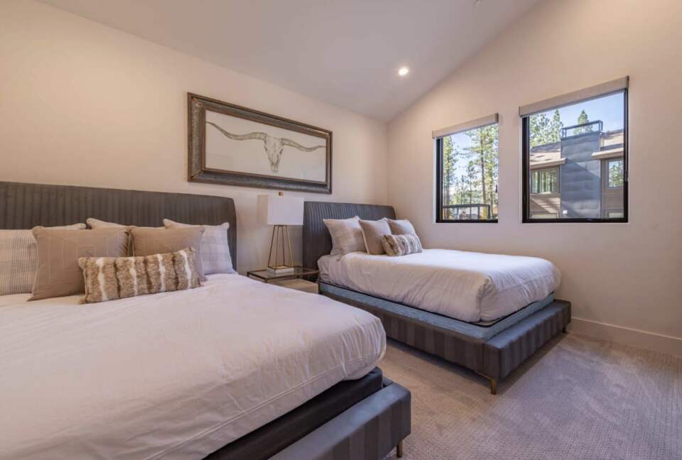 Truckee Mountain Luxe Retreat - Truckee, California