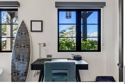 Restored 1925 Hillside Retreat Above Los Angeles - Los Angeles, California