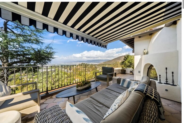 Restored 1925 Hillside Retreat Above Los Angeles - Los Angeles, California