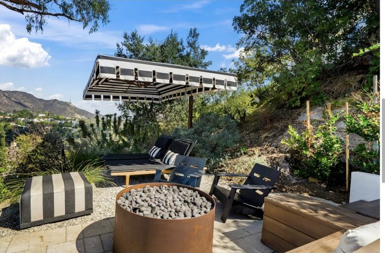Restored 1925 Hillside Retreat Above Los Angeles - Los Angeles, California