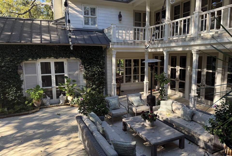 Southern Elegance in the Heart of Dallas - Dallas, Texas