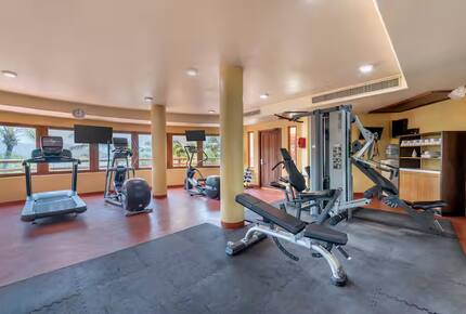 Hilton Grand Vacations 3-Bedroom Ocean Escape - Zihuatanejo, Mexico