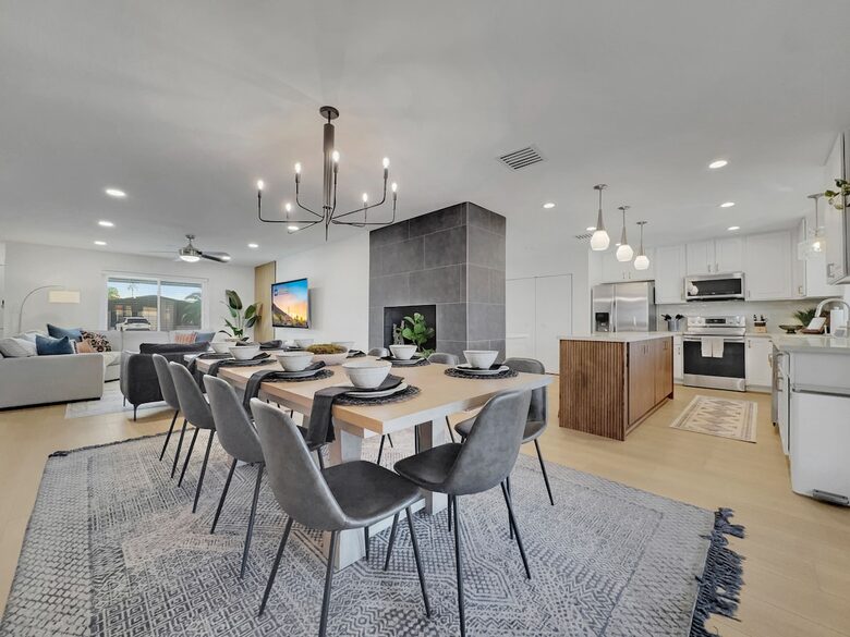 Modern Tempe Retreat with Heated Pool & Designer Backyard - Tempe, Arizona