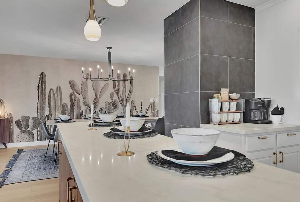 Modern Tempe Retreat with Heated Pool & Designer Backyard - Tempe, Arizona