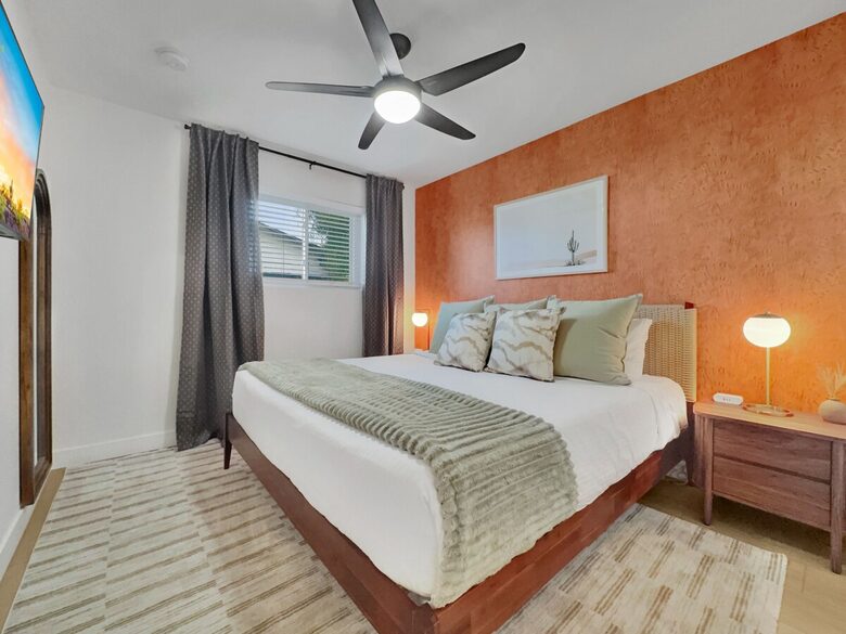 Modern Tempe Retreat with Heated Pool & Designer Backyard - Tempe, Arizona