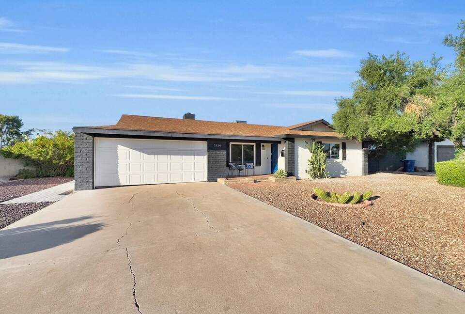 Modern Tempe Retreat with Heated Pool & Designer Backyard - Tempe, Arizona