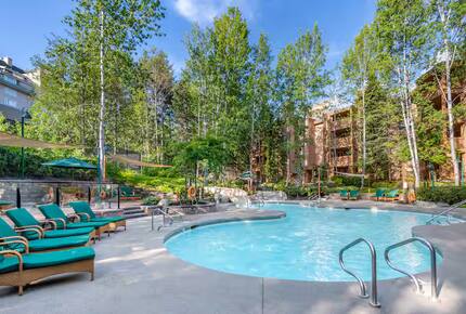 Hilton Whistler One-Bedroom Alpine Suite - Whistler, Canada