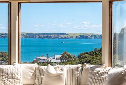 Spectacular Waiheke Estate With Gulf Views - Waiheke Island, New Zealand
