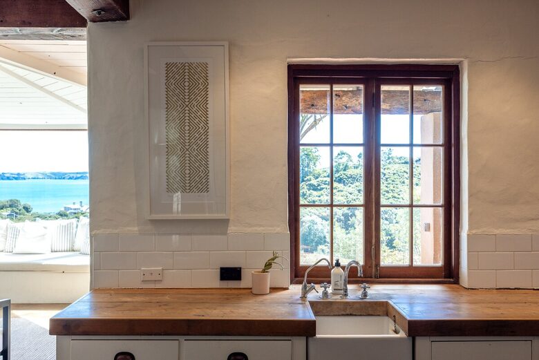 Spectacular Waiheke Estate With Gulf Views - Waiheke Island, New Zealand