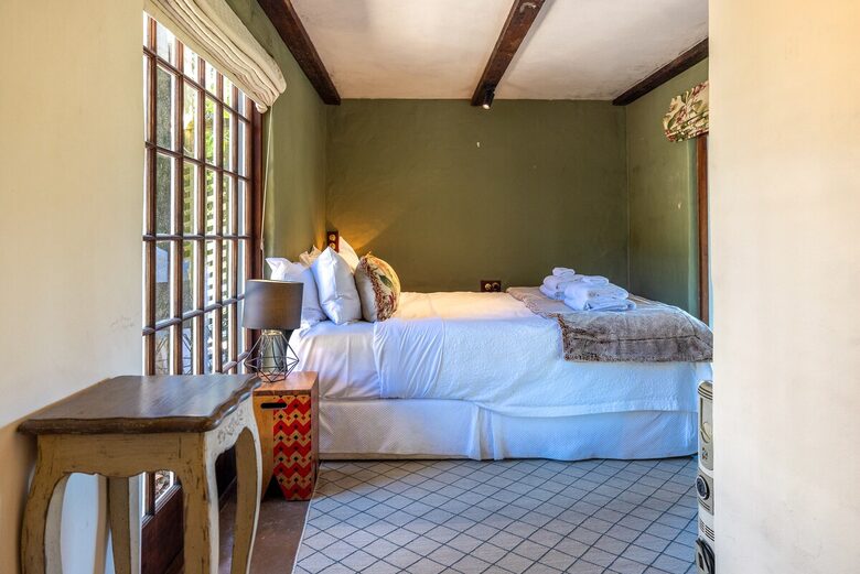 Spectacular Waiheke Estate With Gulf Views - Waiheke Island, New Zealand