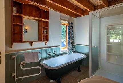 Spectacular Waiheke Estate With Gulf Views - Waiheke Island, New Zealand