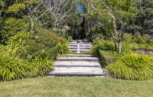 Spectacular Waiheke Estate With Gulf Views - Waiheke Island, New Zealand