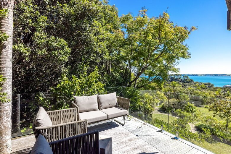 Spectacular Waiheke Estate With Gulf Views - Waiheke Island, New Zealand