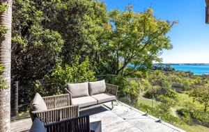 Spectacular Waiheke Estate With Gulf Views - Waiheke Island, New Zealand