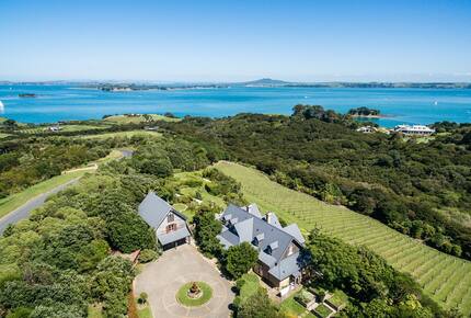 Spectacular Waiheke Estate With Gulf Views - Waiheke Island, New Zealand