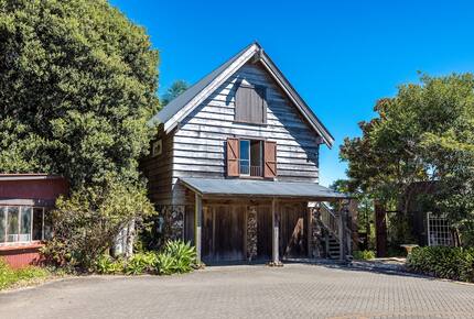 Spectacular Waiheke Estate With Gulf Views - Waiheke Island, New Zealand