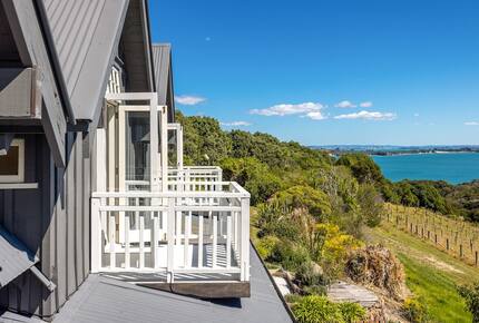 Spectacular Waiheke Estate With Gulf Views - Waiheke Island, New Zealand