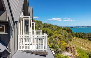Spectacular Waiheke Estate With Gulf Views - Waiheke Island, New Zealand