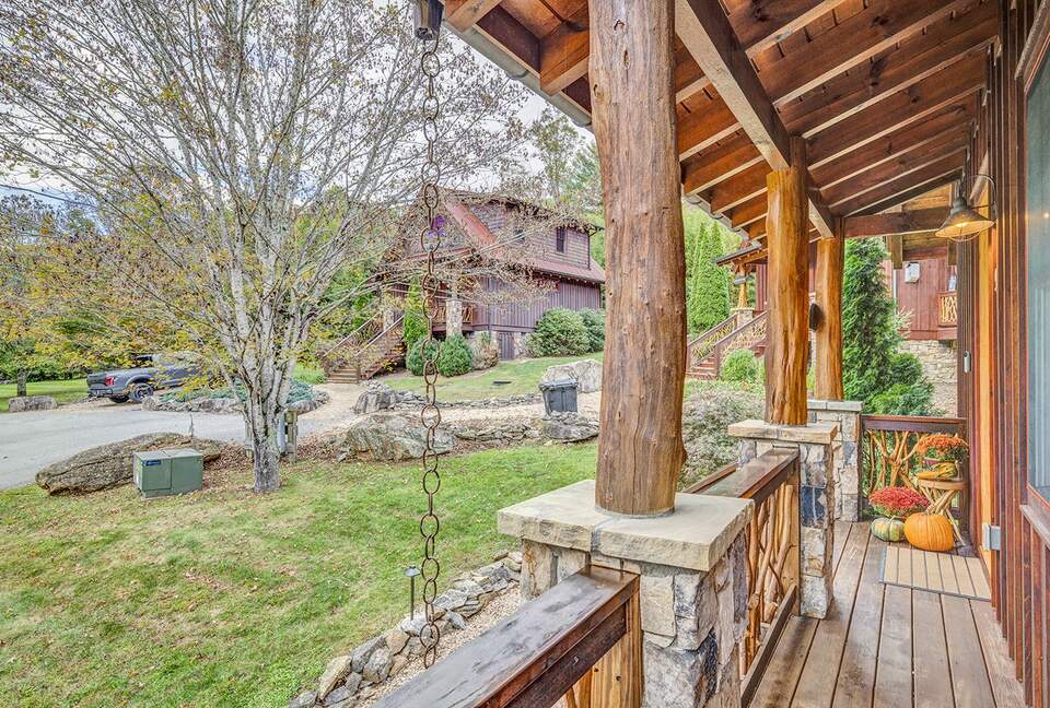 Snowflake River Ridge - Banner Elk, North Carolina