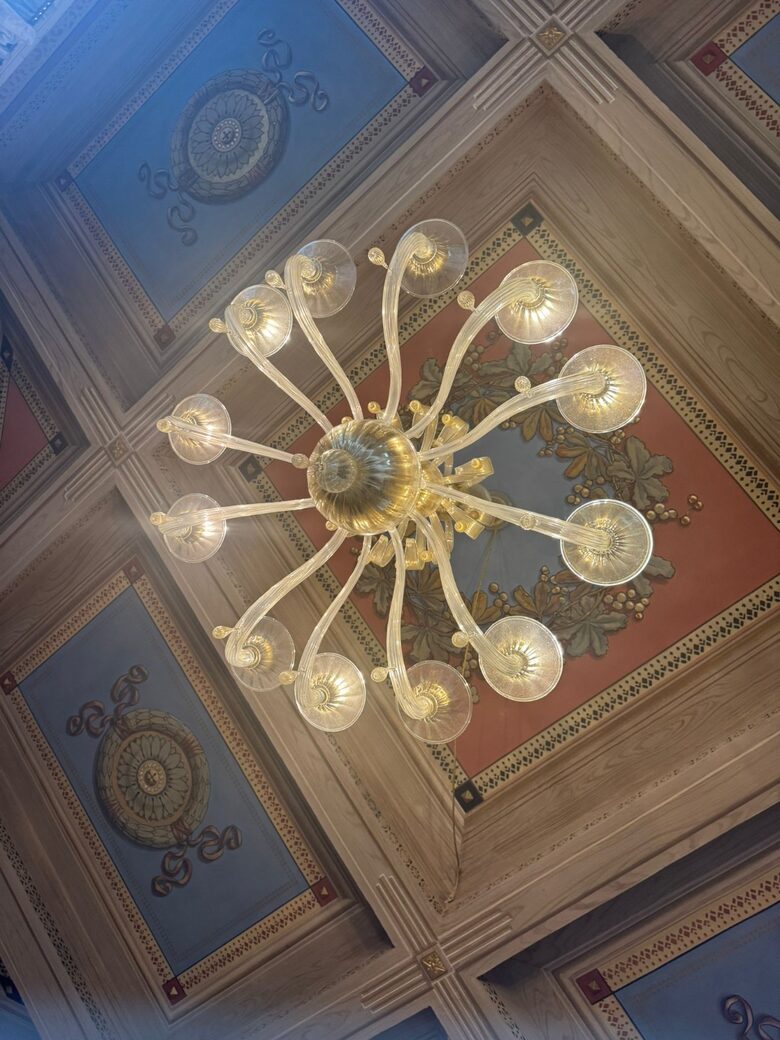 Charming Liberty-Style Apartment with Private Garden - Verona, Italy