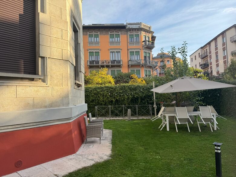 Charming Liberty-Style Apartment with Private Garden - Verona, Italy