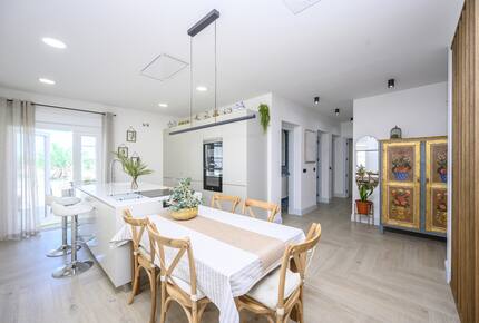 Charming Casa with Garden & Pool - Santa Olalla, Spain