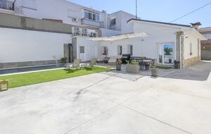 Charming Casa with Garden & Pool - Santa Olalla, Spain