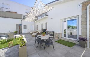 Charming Casa with Garden & Pool - Santa Olalla, Spain