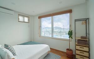 Hidden gem in the middle of Seoul with rooftop - Seoul, South Korea