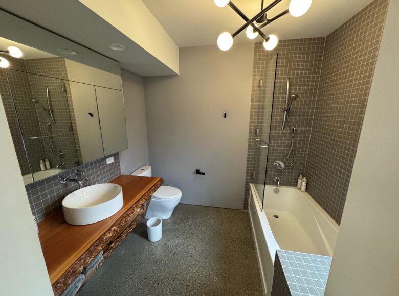 Reve Chalet | An 8-Acre Alpine Estate in the Heart of Revelstoke - Revelstoke, Canada