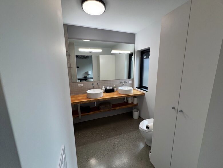 Reve Chalet | An 8-Acre Alpine Estate in the Heart of Revelstoke - Revelstoke, Canada