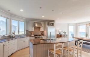 Timeless Maine Coastal Retreat with Panoramic Views - Biddeford, Maine