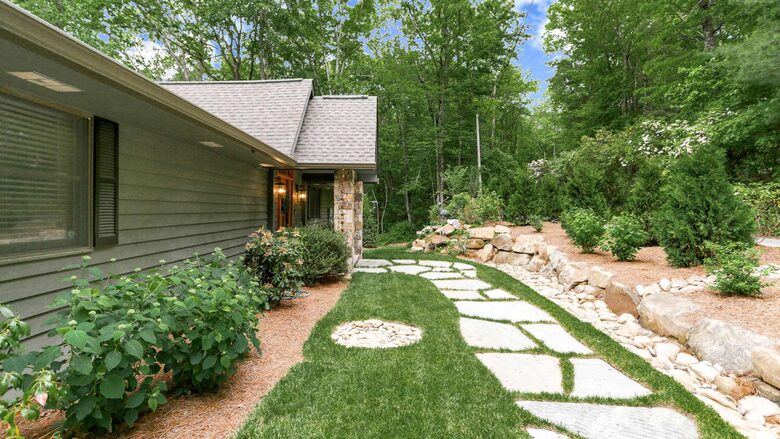 Modern Mountain Escape on Two Acres - Highlands, North Carolina